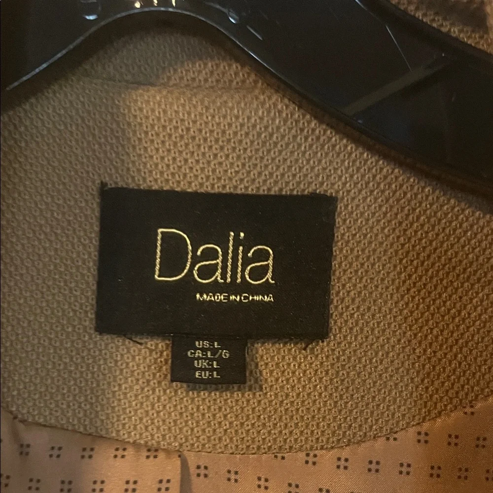 Dalia Women's Classic Tan Suit Jacket - Picture 2 of 4